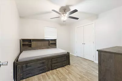 3809 Wingtail Way, Pearland, TX 77584 - Photo 15