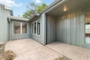 1626 Conrad Sauer Dr, Houston, TX 77043 - Photo 5