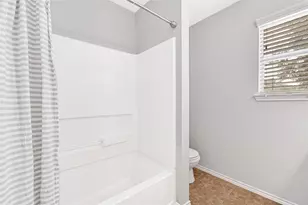 29702 Roland Orchard Ct, Spring, TX 77386 - Photo 17