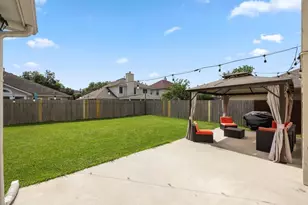 16315 Scotch Hollow Ln, Houston, TX 77083 - Photo 37