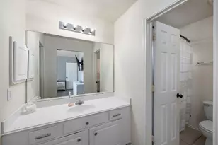 16315 Scotch Hollow Ln, Houston, TX 77083 - Photo 33