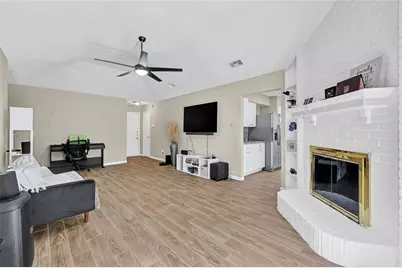19327 Cypress Harbor Drive, Katy, TX 77449 - Photo 5