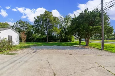 2523 S Broadway Street, La Porte, TX 77571 - Photo 15