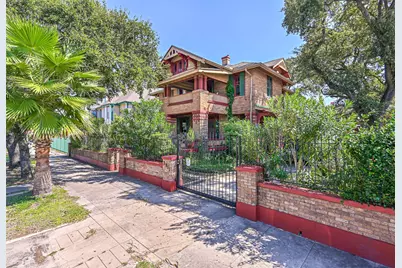 2911 Broadway Street, Galveston, TX 77550 - Photo 1