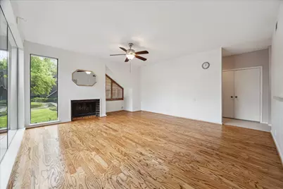 318 Litchfield Lane, Houston, TX 77024 - Photo 9