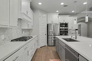 219 Sunrise Canvas Dr, Conroe, TX 77318 - Photo 19
