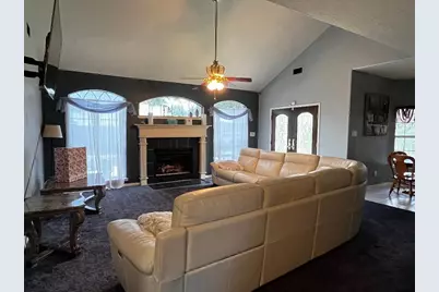 4508 Park Shadow Drive, Baytown, TX 77521 - Photo 9