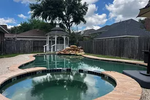 4508 Park Shadow Dr, Baytown, TX 77521 - Photo 33
