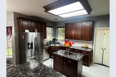 4508 Park Shadow Drive, Baytown, TX 77521 - Photo 13