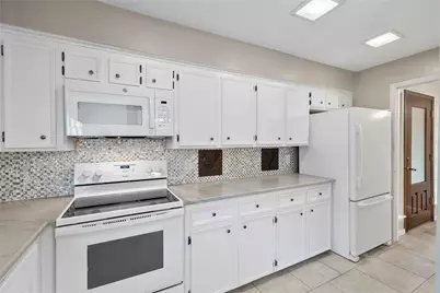 8009 Rebawood Drive, Humble, TX 77346 - Photo 17