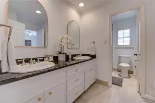 407 Southchester Ln, Houston, TX 77079 - Photo 21