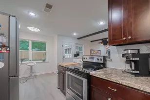 12602 Westleigh Dr, Houston, TX 77077 - Photo 9