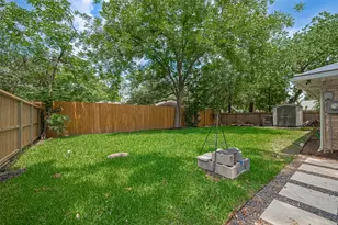 12602 Westleigh Dr, Houston, TX 77077 - Photo 33