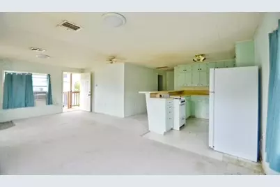 1112 7th Street, San Leon, TX 77539 - Photo 7