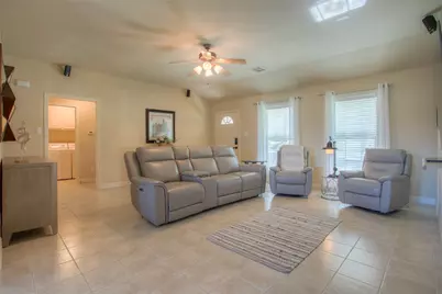 824 Cherry Hills Drive, Huntsville, TX 77340 - Photo 7