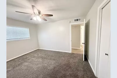 201 S Kaysie Street #3, Angleton, TX 77515 - Photo 11