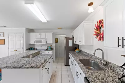 3921 Esquire Drive, Corpus Christi, TX 78414 - Photo 13