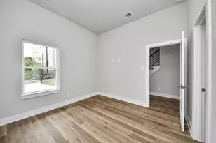 3609 Beulah St, Houston, TX 77004 - Photo 9