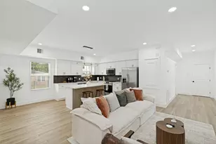 801 E 32nd 1/2 St, Houston, TX 77022 - Photo 21