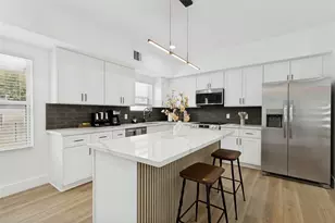 801 E 32nd 1/2 St, Houston, TX 77022 - Photo 25