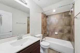 9518 Franklin Dr, Mont Belvieu, TX 77523 - Photo 19