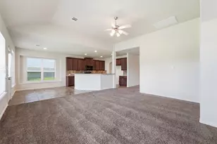 9518 Franklin Dr, Mont Belvieu, TX 77523 - Photo 11