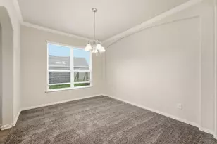 9518 Franklin Dr, Mont Belvieu, TX 77523 - Photo 5