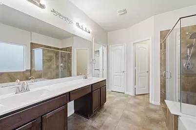 9518 Franklin Drive, Mont Belvieu, TX 77523 - Photo 13