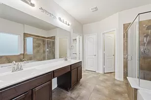 9518 Franklin Dr, Mont Belvieu, TX 77523 - Photo 13