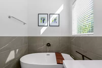 816 Sienna Palm Lane, Houston, TX 77008 - Photo 15