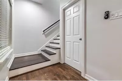 1318 Peden Street #D, Houston, TX 77006 - Photo 11