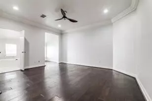 1318 Peden St, Houston, TX 77006 - Photo 13