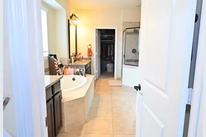 13514 Mooring Pointe Drive, Pearland, TX 77584 - Photo 11