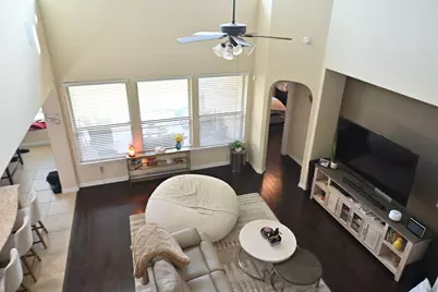 13514 Mooring Pointe Drive, Pearland, TX 77584 - Photo 5
