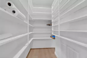 1930 Ave P, Huntsville, TX 77340 - Photo 13