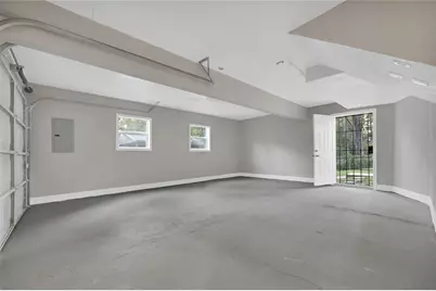 1930 Avenue P, Huntsville, TX 77340 - Photo 21