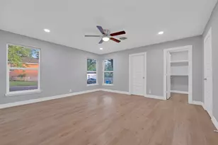 1930 Ave P, Huntsville, TX 77340 - Photo 23