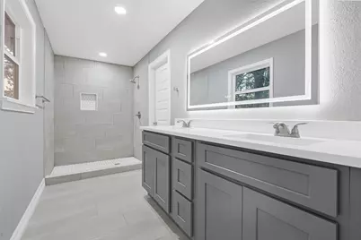 1930 Avenue P, Huntsville, TX 77340 - Photo 25