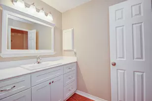 1818 Augusta Dr, Houston, TX 77057 - Photo 11