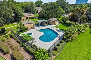 2242 Gemini St, Houston, TX 77058 - Photo 33