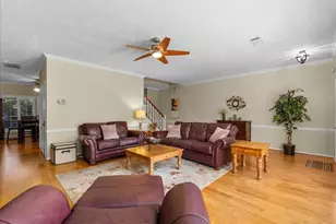 2242 Gemini St, Houston, TX 77058 - Photo 9