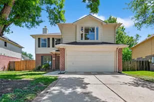 3938 Vauxhall Dr S, Houston, TX 77047 - Photo 3