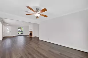 3938 Vauxhall Dr S, Houston, TX 77047 - Photo 9