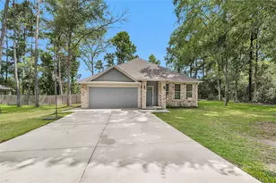 11087 Sutton Pl Dr, Willis, TX 77378 - Photo 1