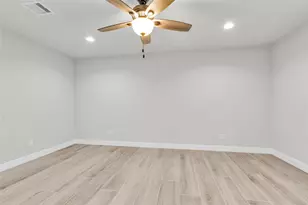 11087 Sutton Pl Dr, Willis, TX 77378 - Photo 15