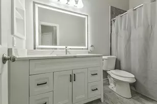 13722 Greenwood Manor Dr, Cypress, TX 77429 - Photo 27