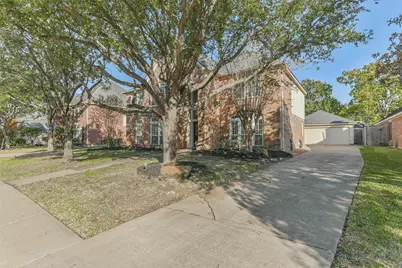 13722 Greenwood Manor Drive, Cypress, TX 77429 - Photo 3