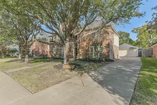 13722 Greenwood Manor Dr, Cypress, TX 77429 - Photo 3