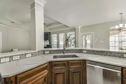 13722 Greenwood Manor Drive, Cypress, TX 77429 - Photo 15