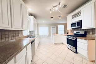 16927 Tower Ridge, Friendswood, TX 77546 - Photo 7